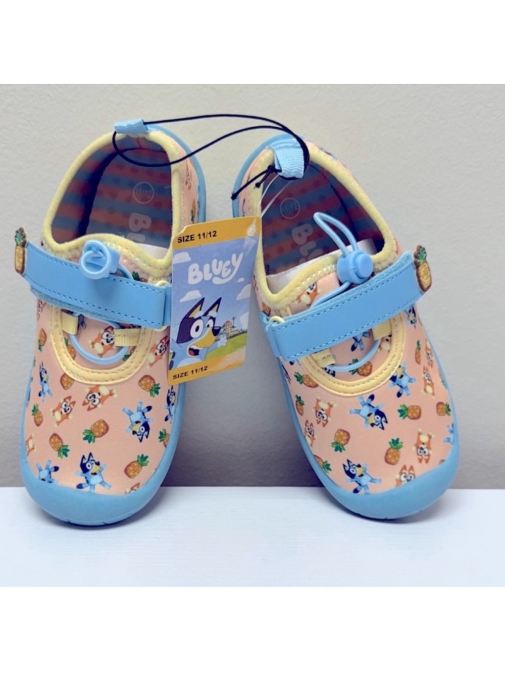 Bluey Kids Water Shoes w/ Pineapple Design Quick Drying Slip On, Size 11/12 New!